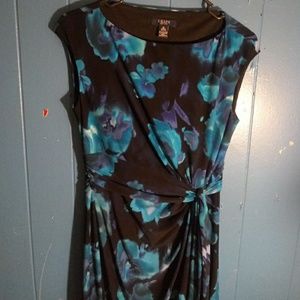 Chaps Dresses - 🐙Chaps blue floral dress Chaps Dresses - 🐙Chaps blue floral dress